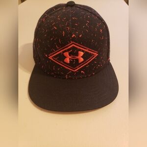 Under armour boys snapback hat